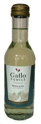 E&J Gallo Moscato at Wedding Wine Favors